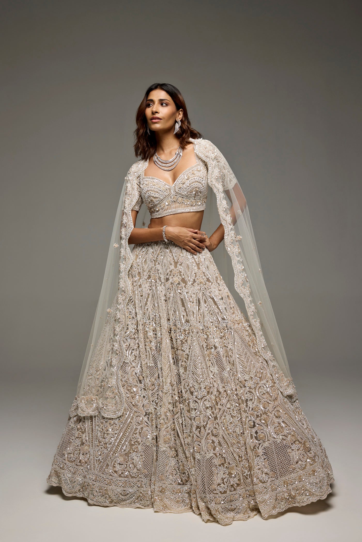 LACEY LEHENGA