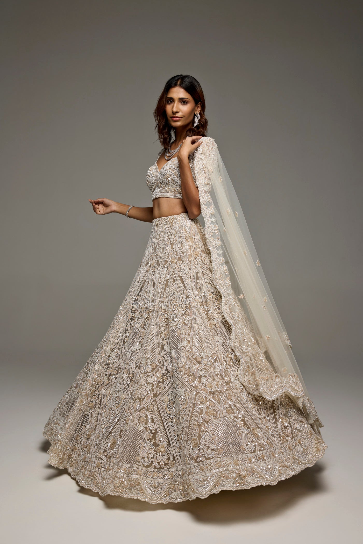 LACEY LEHENGA