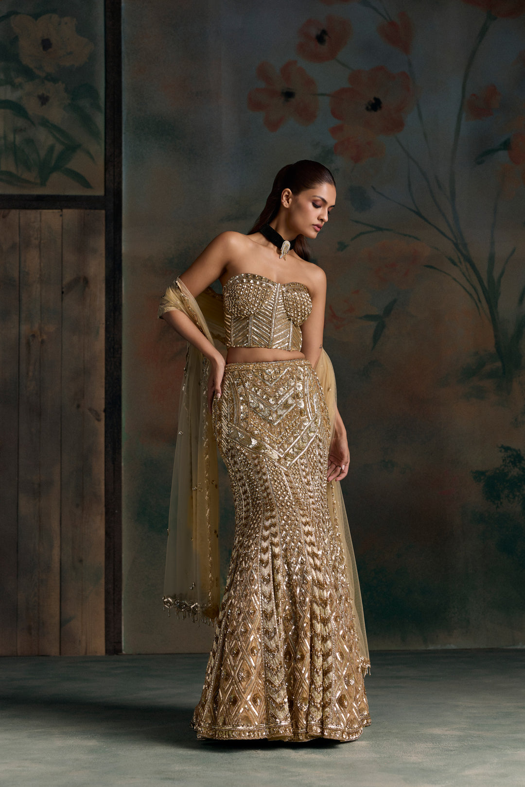 GOLD CORSET LUMEN FISHCUT LEHENGA SET