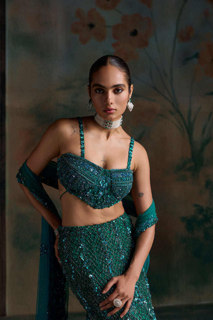 TEAL BLUE OMBRE AERIS FISHCUT LEHENGA SET