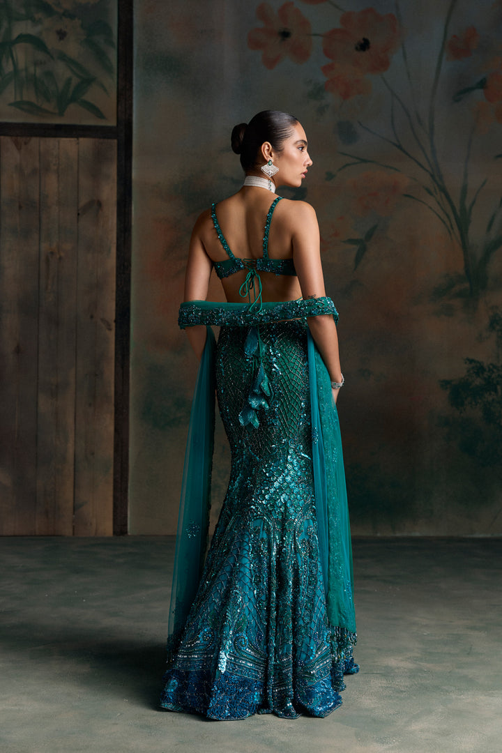 TEAL BLUE OMBRE AERIS FISHCUT LEHENGA SET