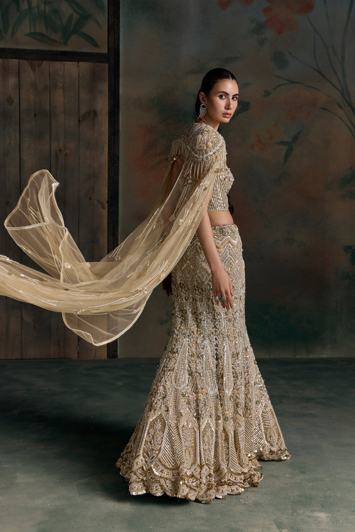 GOLD IVORY CORSET LUCERIS FISHCUT LEHENGA SET