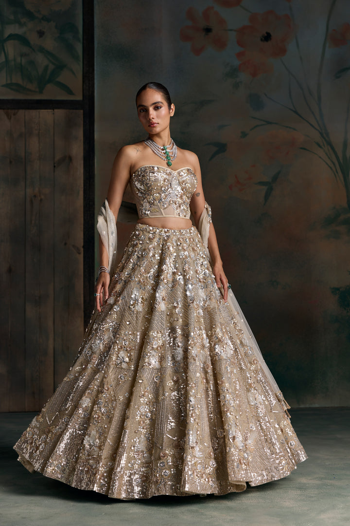 CHAMPAGNE GOLD CORSET NOVAIRE LEHENGA SET