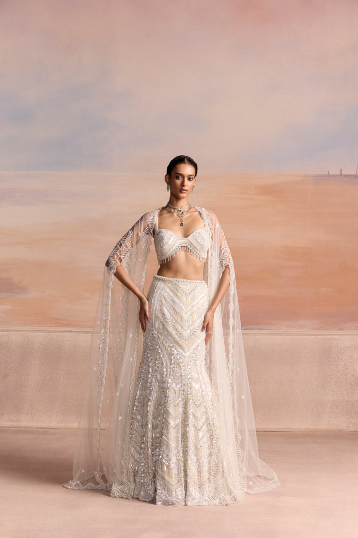 IVORY FISHCUT CALIGO LEHENGA SET