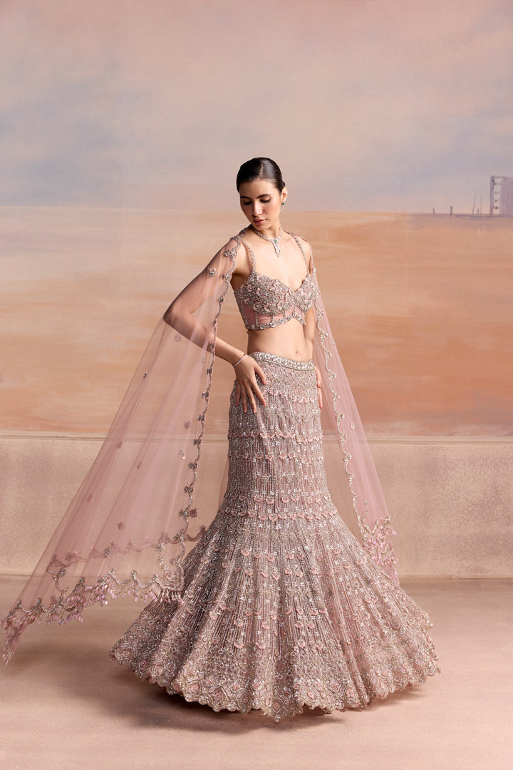 LIGHT PINK SILVER FISHCUT ASTERA LEHENGA SET
