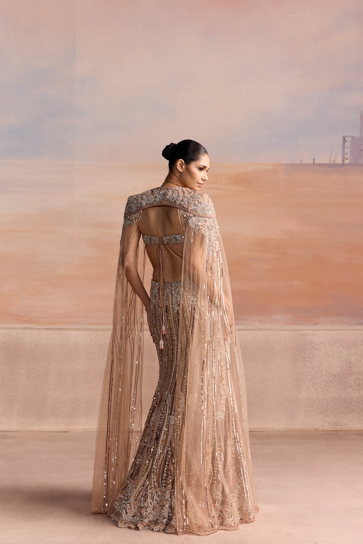 PEACH SILVER FISHCUT NOVAIRE LEHENGA SET