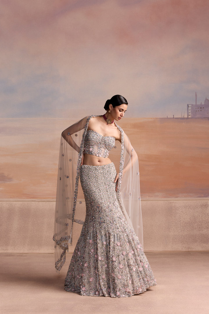 SILVER PINK FISHCUT ORIALIS LEHENGA SET