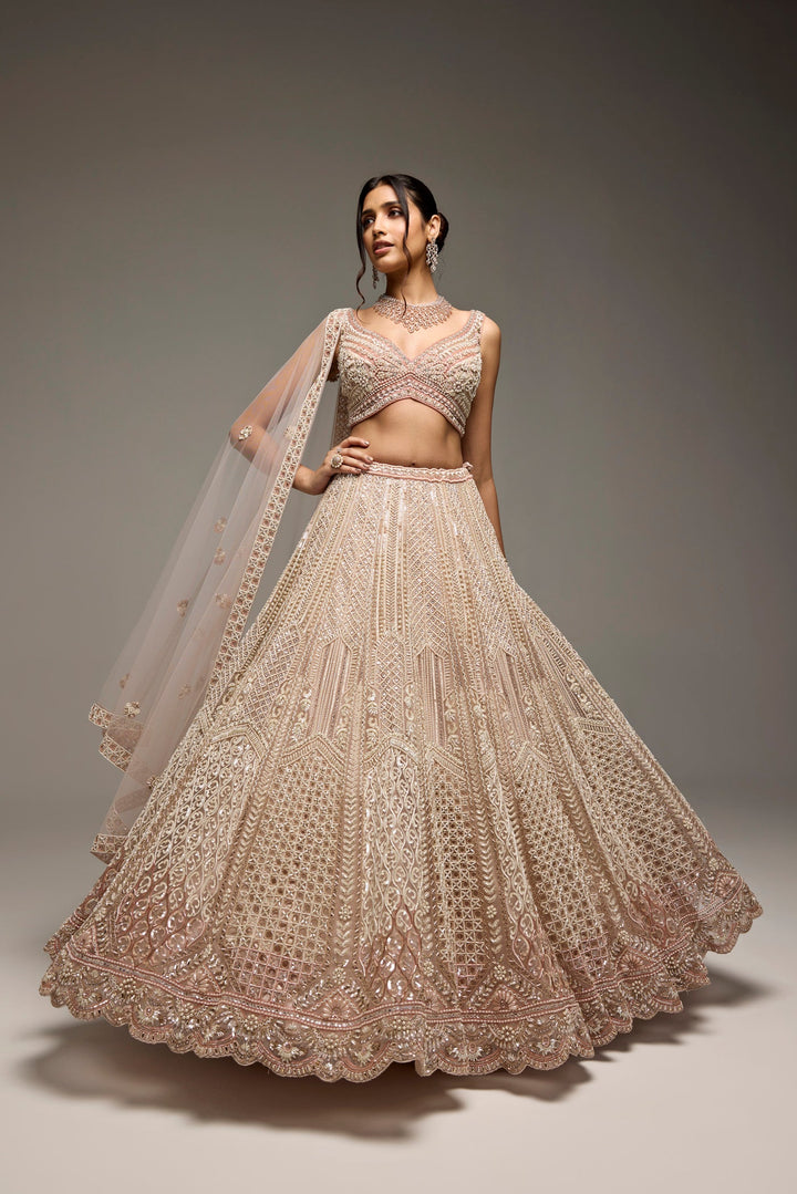 KRISTEN LEHENGA