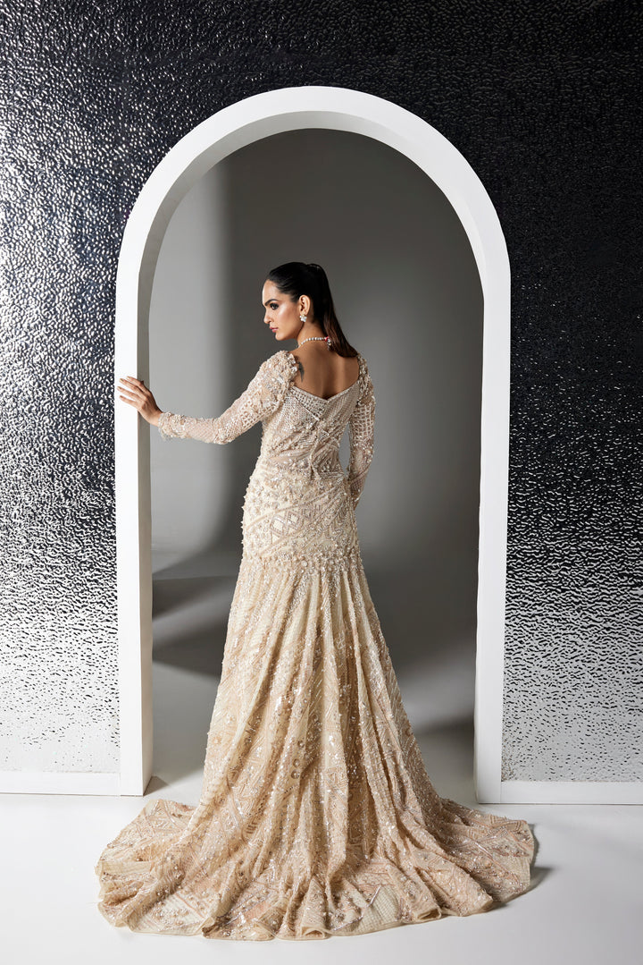 IVORY AURELLE GOWN